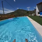 בית נופש Casa Da Padaria Folgosa (Viseu)